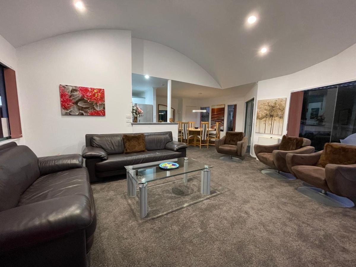 Luxury Home Next To Ocean And Walkway New Plymouth Ngoại thất bức ảnh